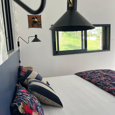 Le Chant Des Cigales B&B *